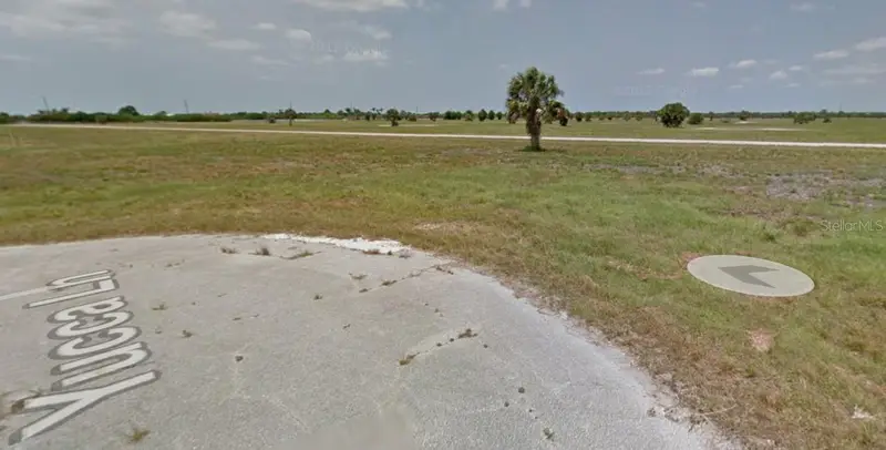 1 Yucca Ln, FL