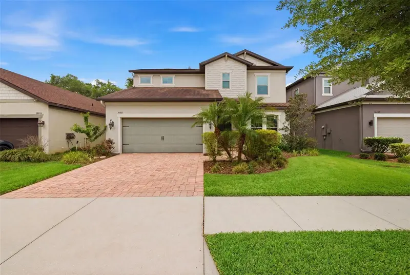 10431 Alcon Blue Dr, FL