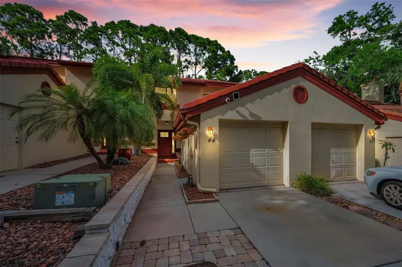 3460 Countryside Blvd #44, FL