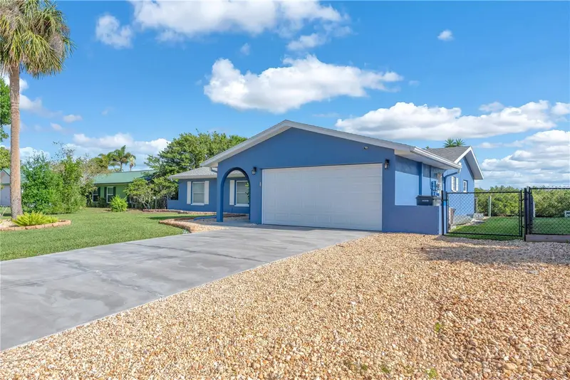 911 Silver Palm Way, FL