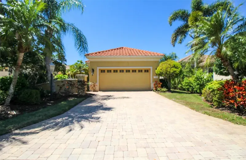 7236 Presidio Gln, FL