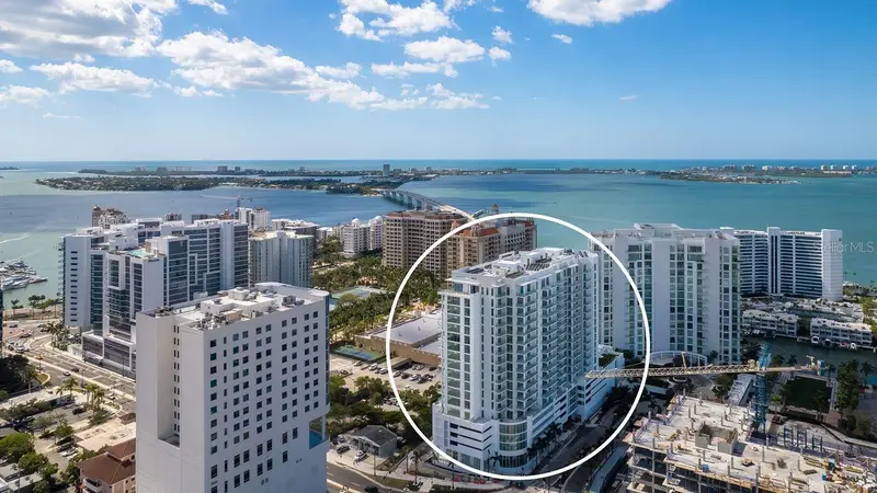 301 Quay Commons #1210, FL