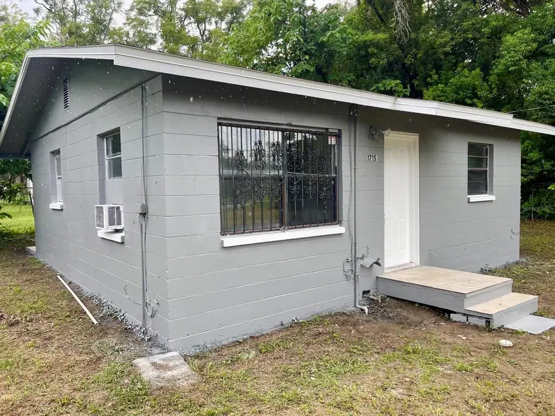 1715 1/2 Martin Luther King Jr Blvd, FL