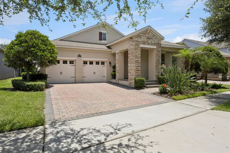 8275 Bayview Crossing Dr, FL