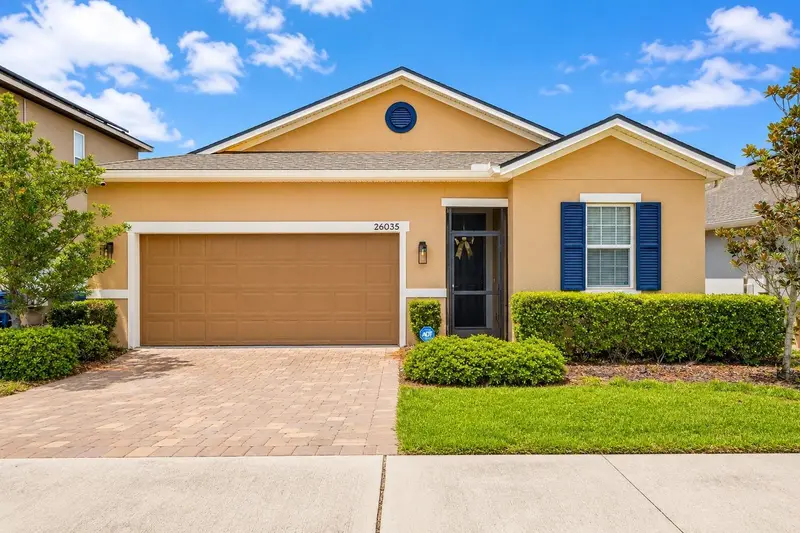 2012 Sloans Outlook Dr, FL