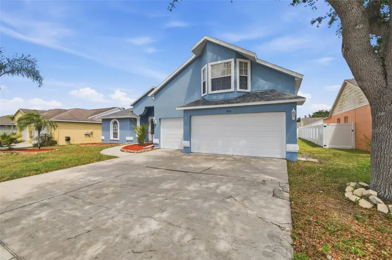 9810 Ocasta St, FL