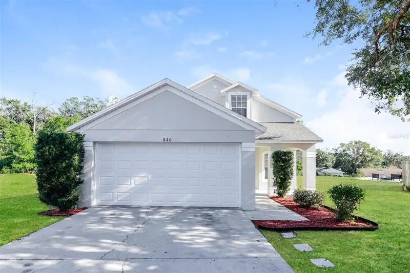 540 Royal Ridge Dr, FL