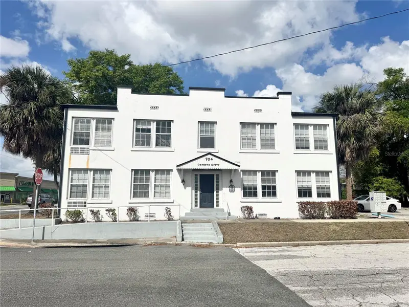 704 Cordova Dr #6, FL