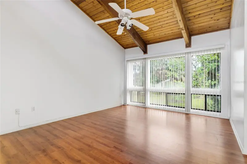 6060 Peregrine Ave #17e, FL