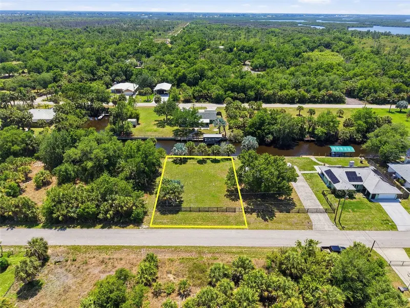 28451 Sabal Palm Dr, FL