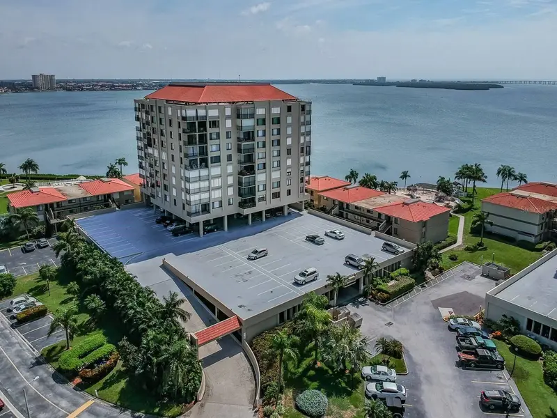6322 Palma Del Mar Blvd S #1004, FL