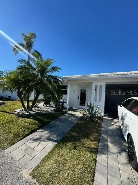 541 Spanish Dr N, FL