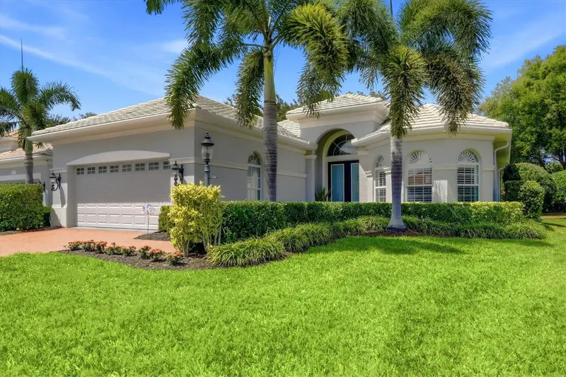 12323 Thornhill Ct, FL