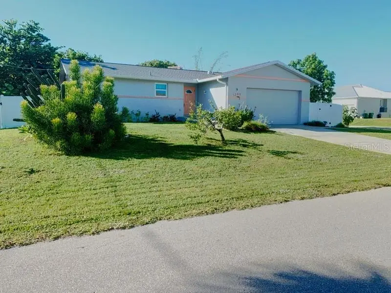 323 Dolphin Pkwy, FL