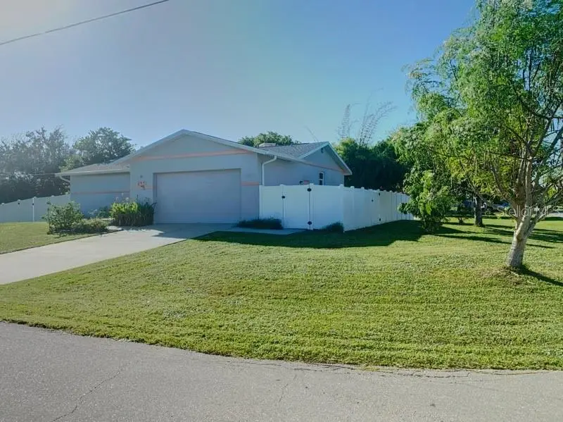 323 Dolphin Pkwy, FL