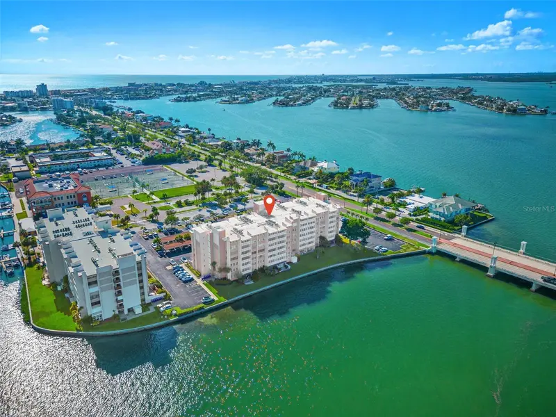 500 Treasure Island Cswy #308, FL