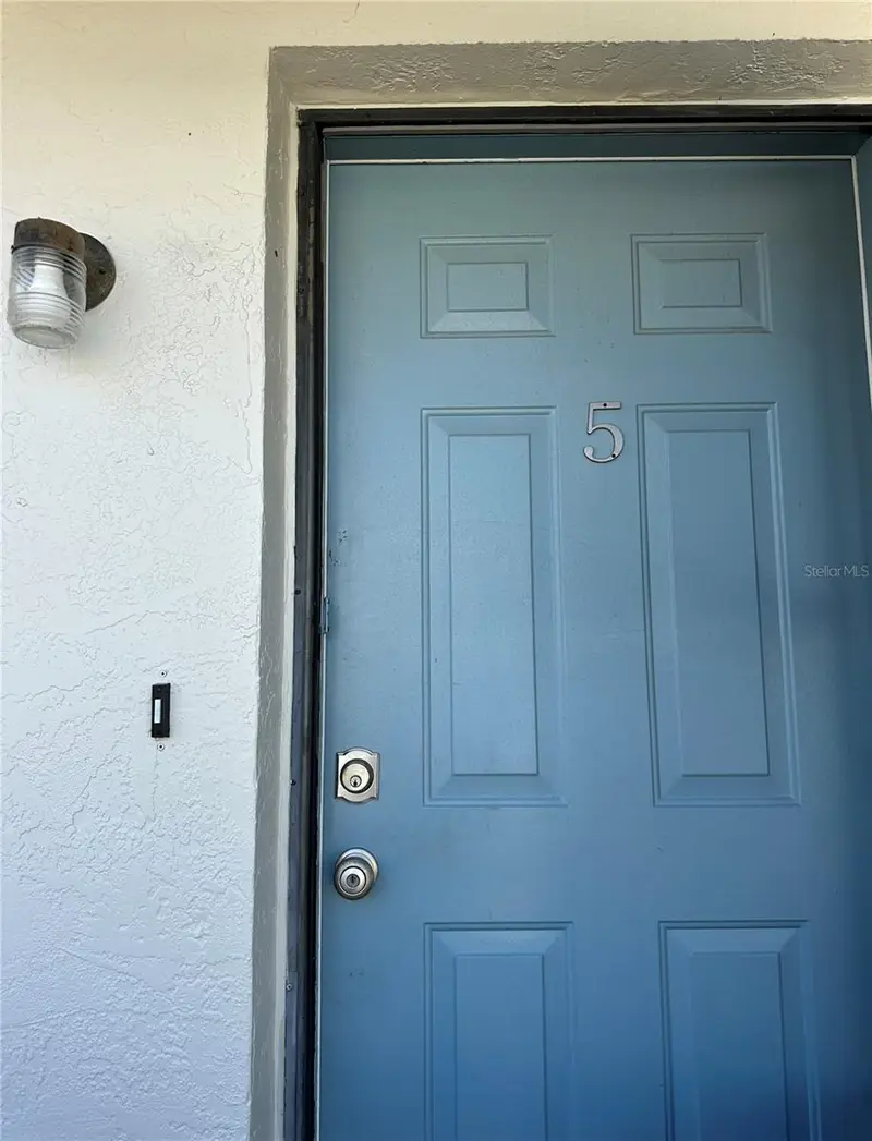 1025 Apollo Beach Blvd #D, FL
