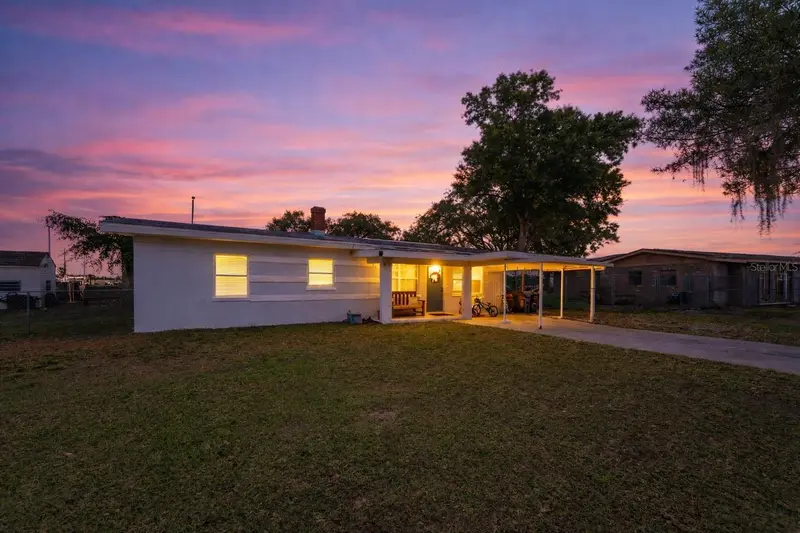 3426 Hickory St Nw, FL