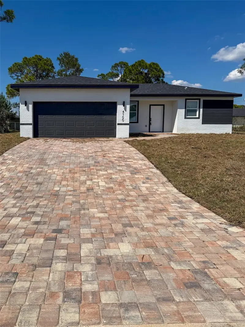 4700 Sunbeam St, FL