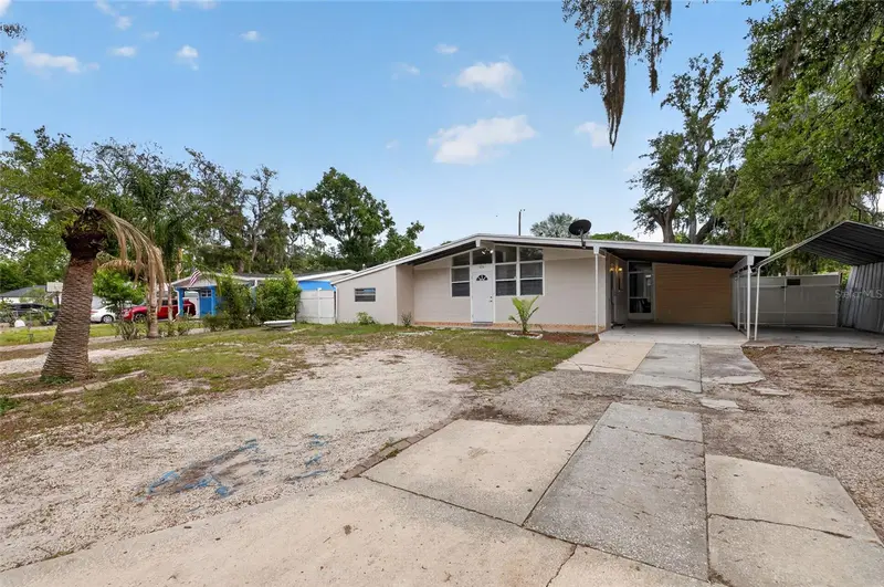 924 Lakewood Avenue, FL