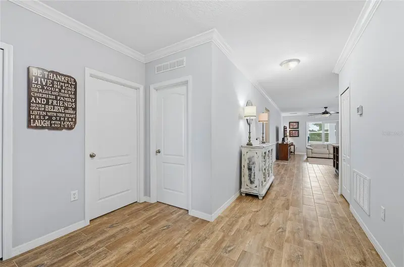 186 Flatwoods Loop, FL
