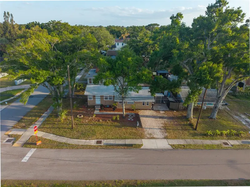6002 72nd Ave N, FL