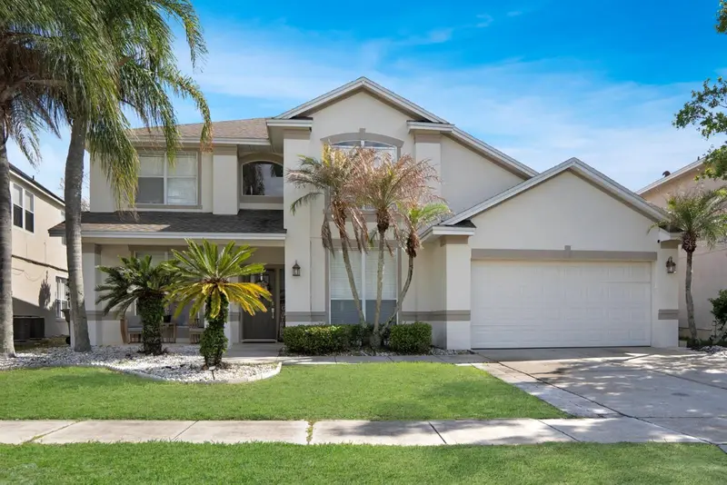 2735 Scarborough Dr, FL
