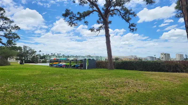 2700 Bayshore Blvd #592, FL