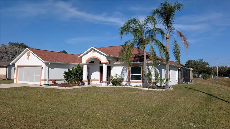 858 Mendoza Dr, FL