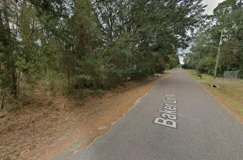 N Baker Ln, FL