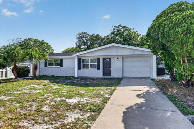 10914 Leeds Rd, FL