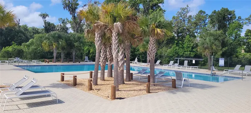 1681 Red Loop, FL