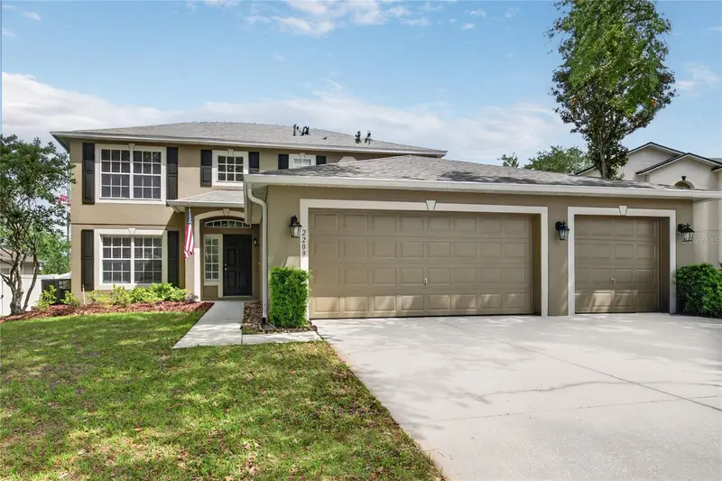 2209 Jennah Cir, FL