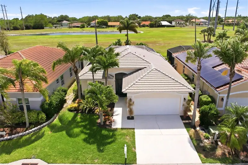 11198 Lakeland Cir, FL
