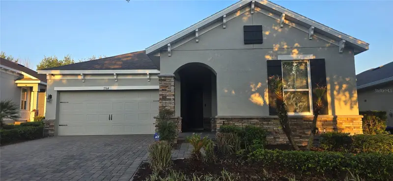 7564 Bishop Square Dr, FL