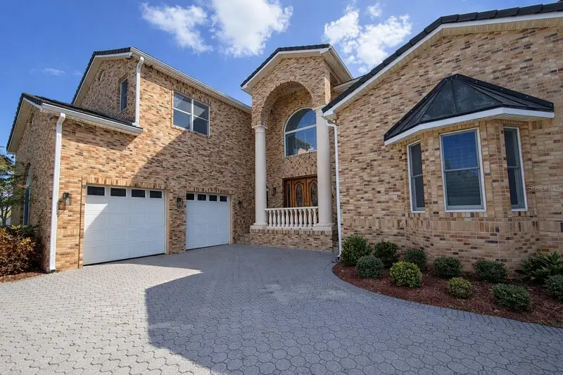 441 Lucerne Ave, FL
