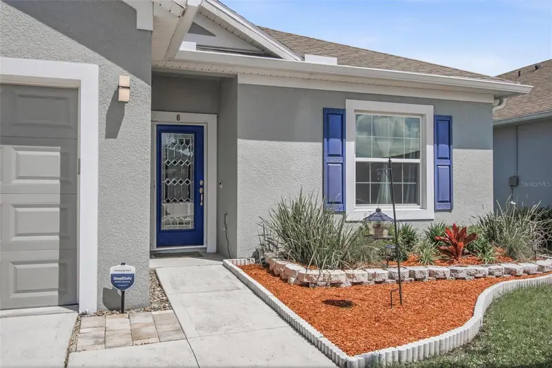 6 Oakleaf Way, FL