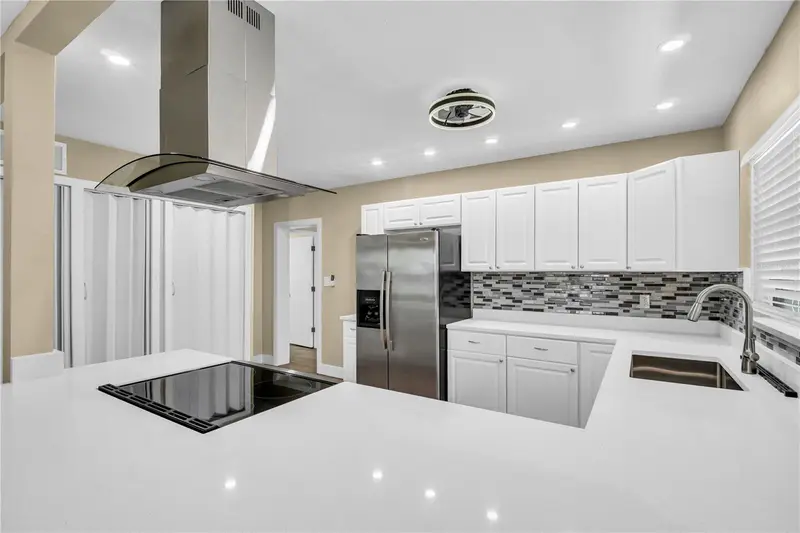 1001 Jasmine Way, FL