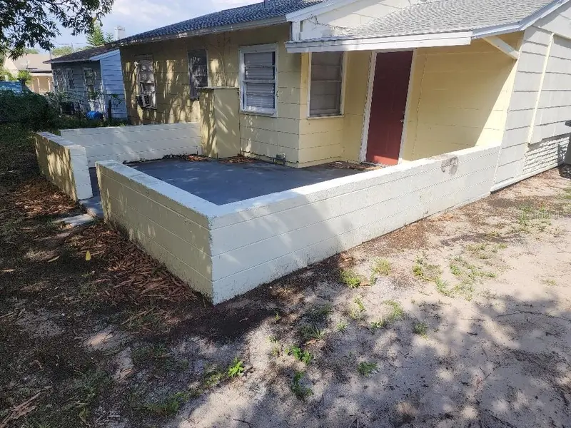 1734 Fulton Ave, FL