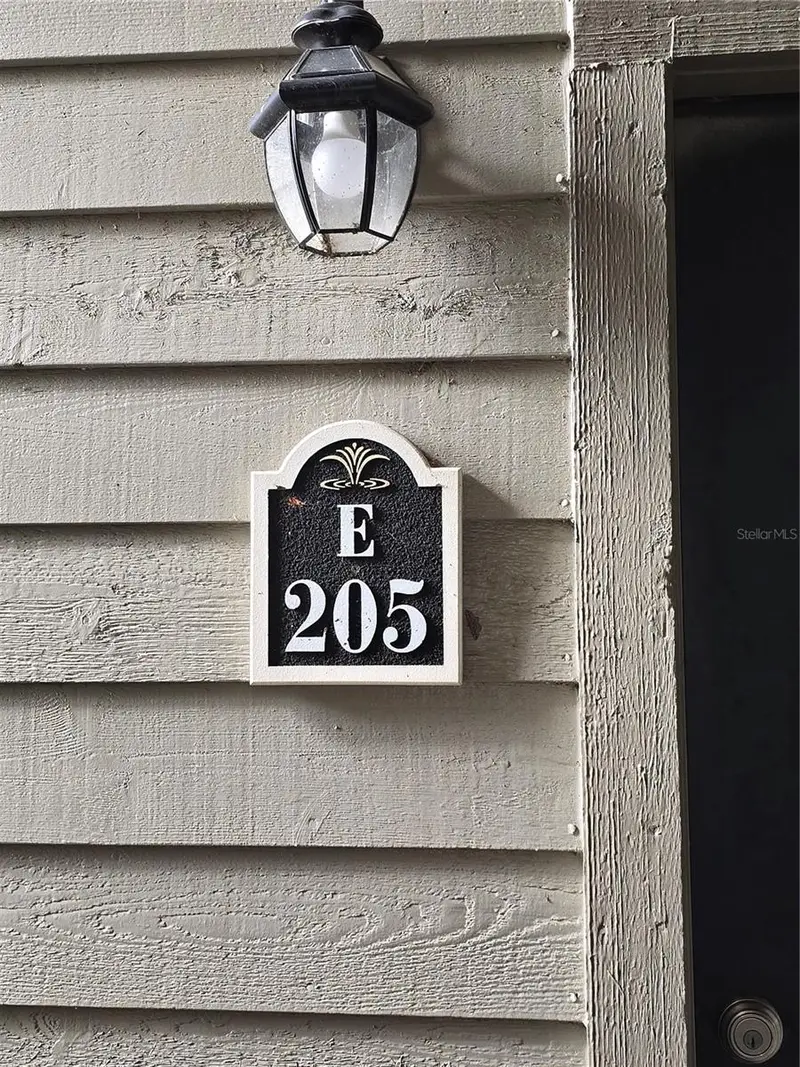 2500 Winding Creek Blvd #E205, FL