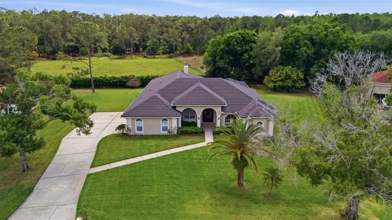 18629 Avenue Capri, FL