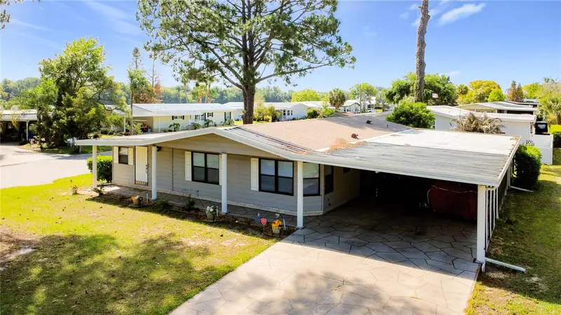 1690 Elkhart Cir, FL