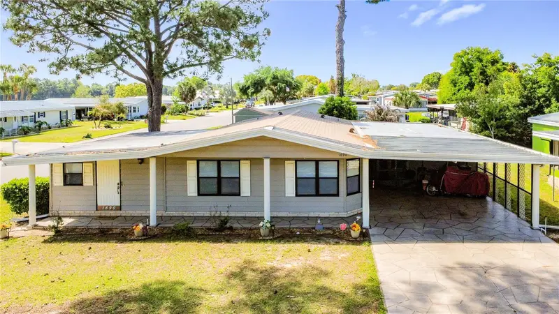 1690 Elkhart Cir, FL
