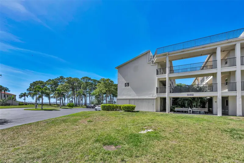 2700 Bayshore Blvd #6107, FL