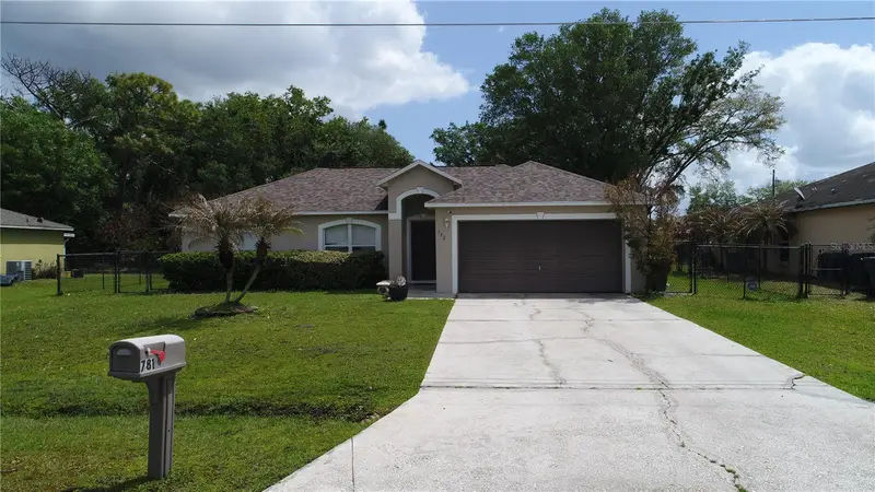 782 Mink Ct, FL