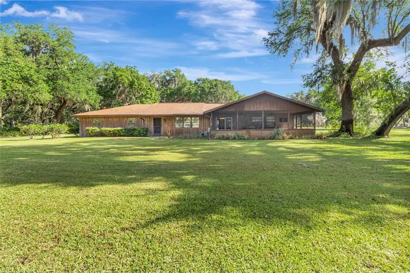 1520 Legacy Woods Ct, FL