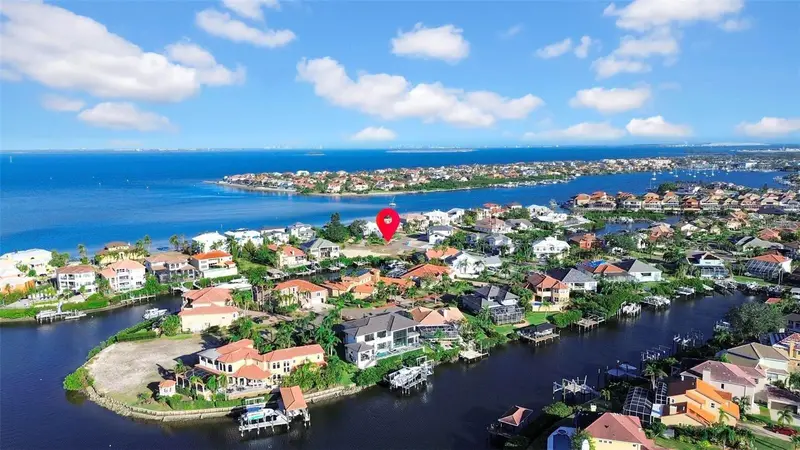 962 Symphony Isles Blvd, FL