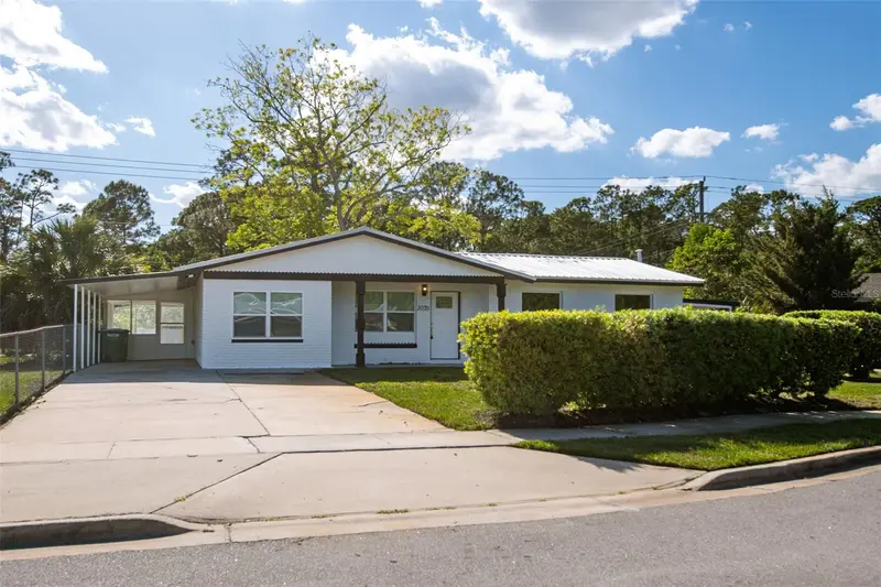 1070 N Libby Ct, FL