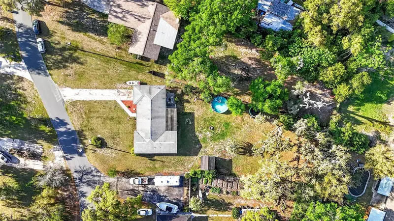 5068 Lakewood Dr, FL