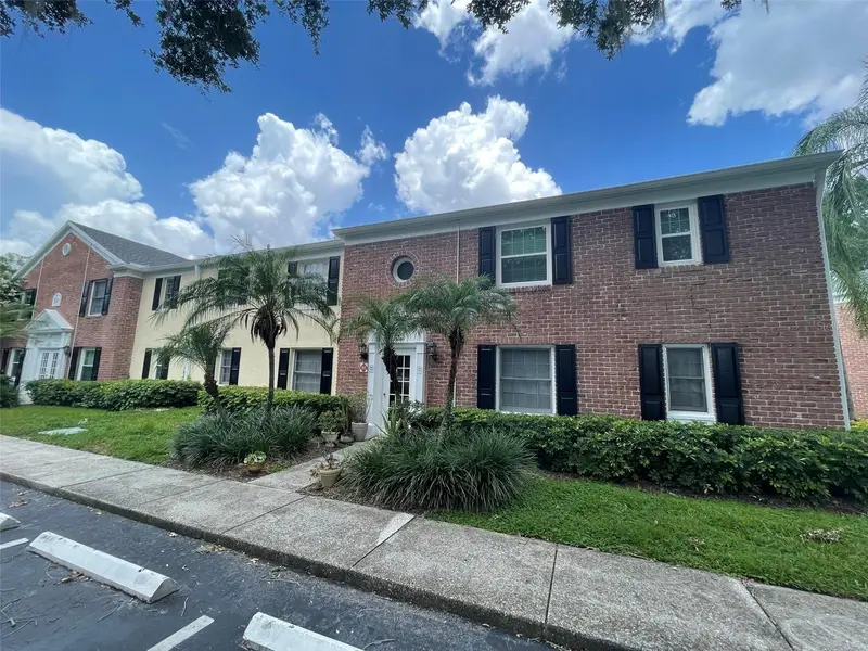 13686 Orange Sunset Dr #201, FL